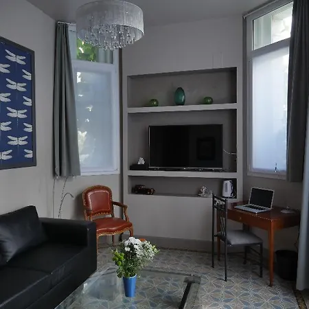Gounod Hotel 3*